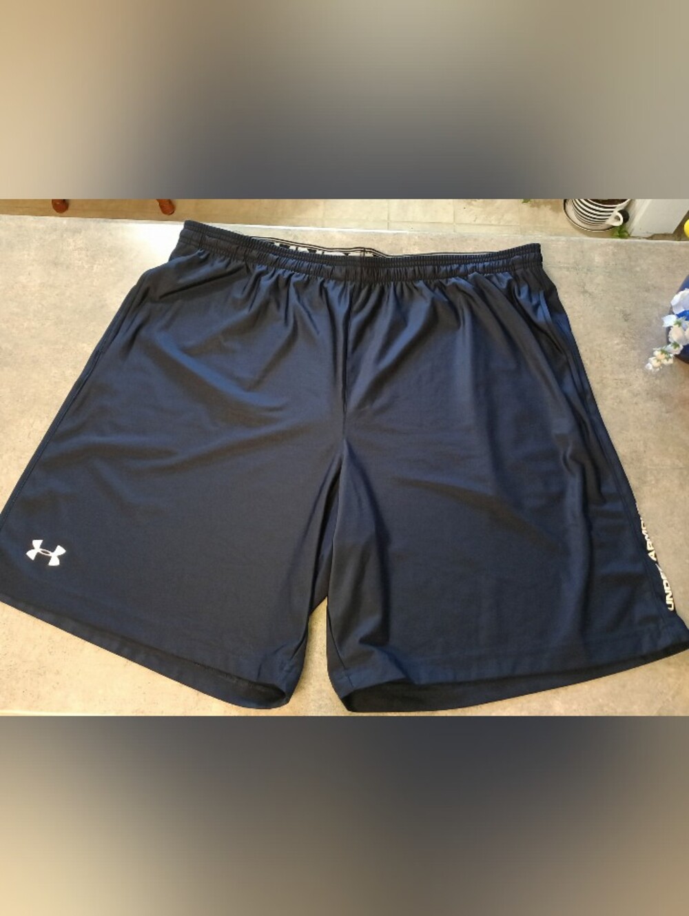 NWOT Men's Under Armour Under Navy Elastic Waist Pull String Athletic Short (3XL - Picture 2 of 6